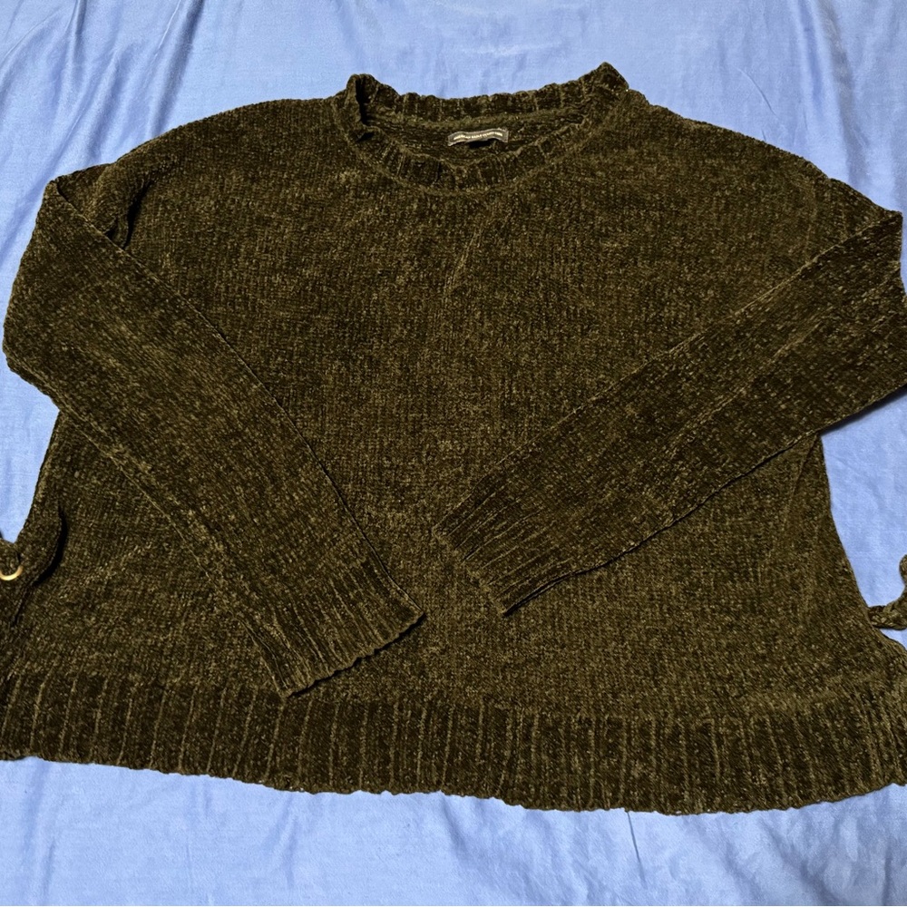 American Eagle Outfitters Black Chenille Crewneck Sweater